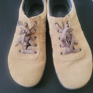Groundies Urban Barefoot Wear Men's Shoes Size 11 || Excellent condition